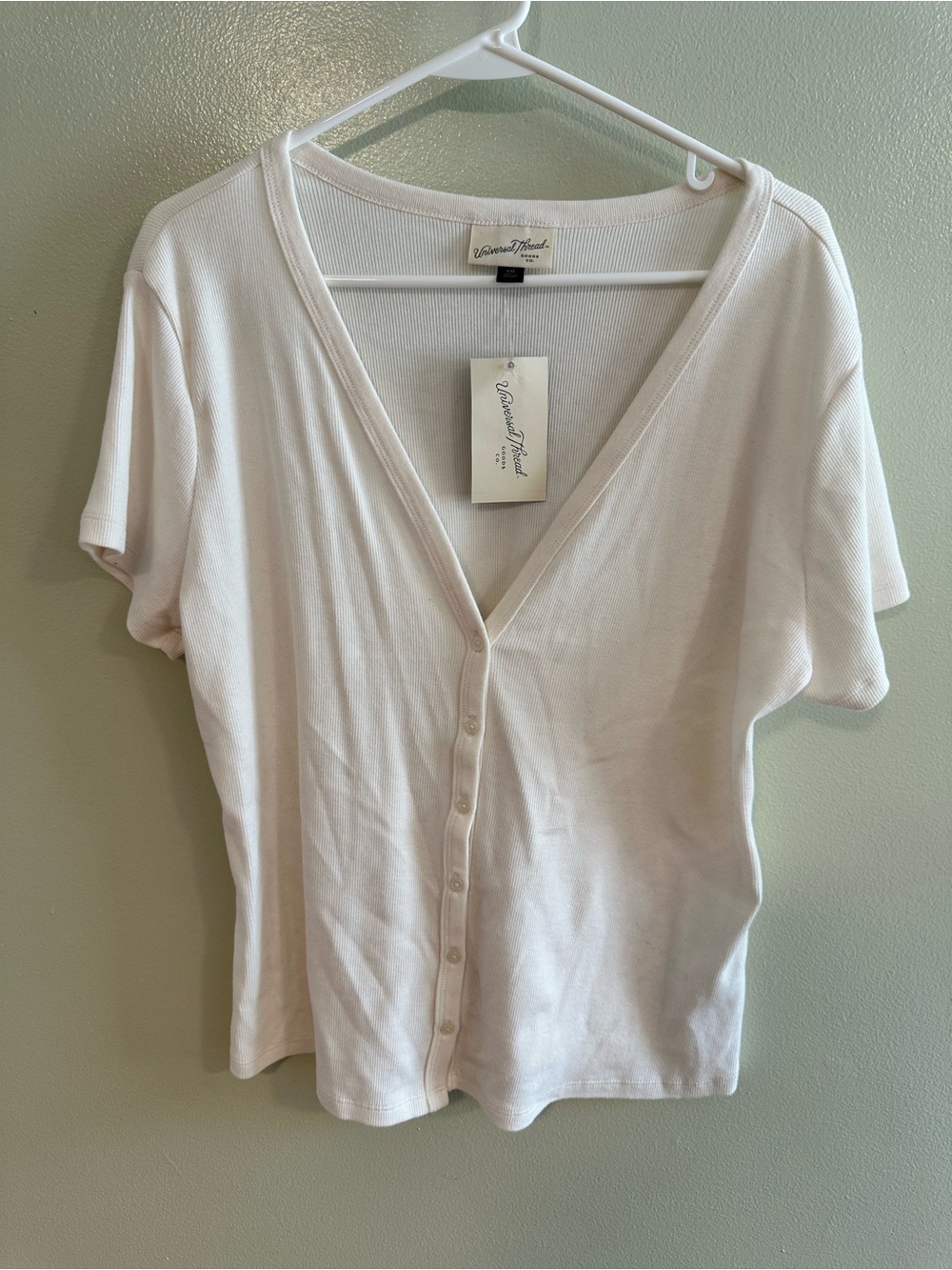Universal Thread Cream Short Sleeve Button-Front V-Neck Top